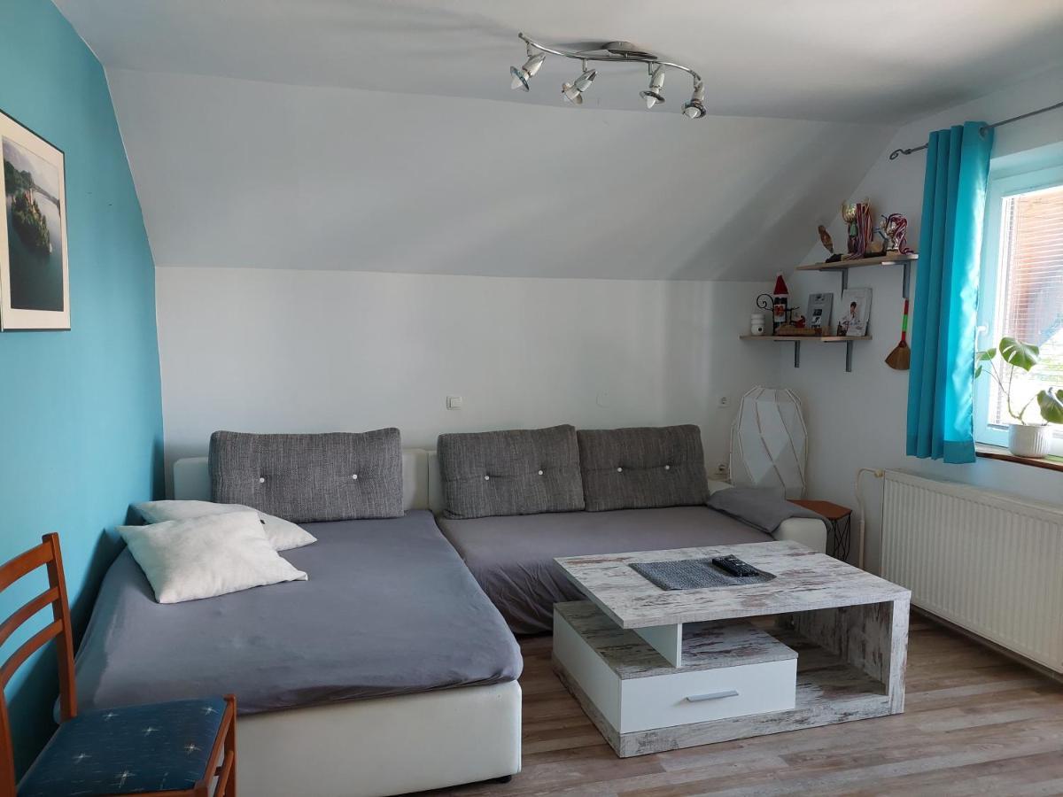 מויסטראנה Apartment Kaya מראה חיצוני תמונה